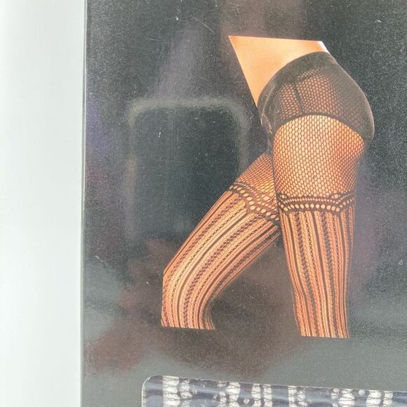 Secret Valentina Women’s Plus Size Black Butterfly Circus Tights OS - Picture 5 of 7